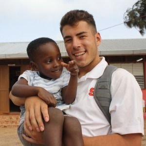 Meet your Posher, Ethan